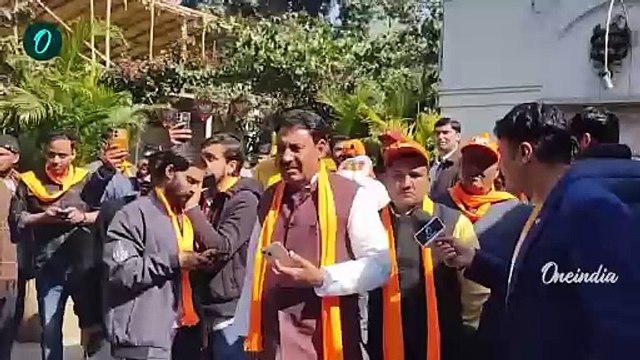 Delhi Election Result: सीएम बनेंगे Parvesh Verma घर पर जश्न | BJP | Arvind Kejriwal | वनइंडिया हिंदी