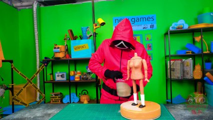 Squid Game Doll VS Sprunki Monster Showdown - Epic Scary Crafts