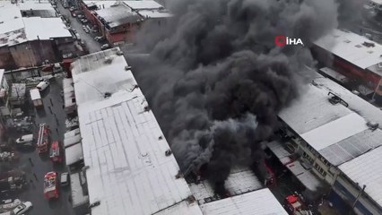 Başakşehir’de fabrikada yangın