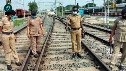 Vellore Train Sexual Harassment | கர்ப்பிணி பெண்ணுக்கு பாலியல் தொல்லை | Oneindia Tamil