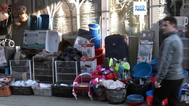 Les Kosovars aux urnes sur fond d'économie en difficulté et de tensions ethniques ravivées