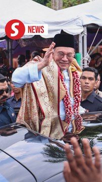 PM: No need for guidelines for Muslims visiting non-Muslim houses of worship or events