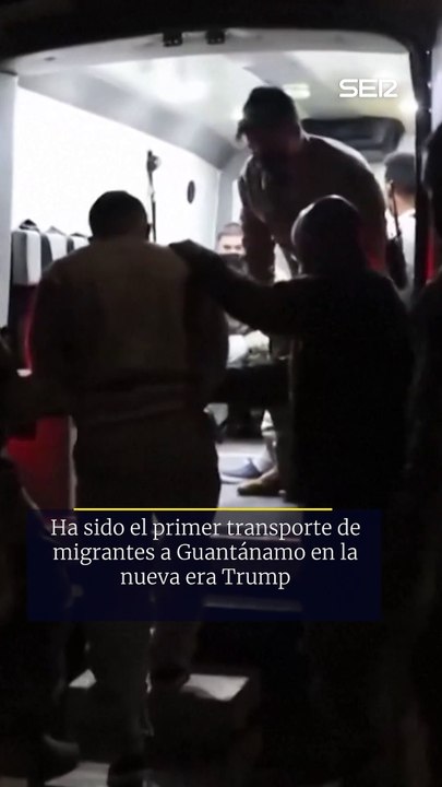 Los primeros deportados a Guantánamo