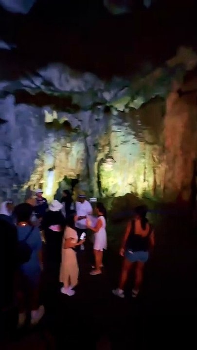 "🕳️✨ Inside Sung Sot Cave – a mesmerizing world of towering limestone formations and ancient wonders. Nature's masterpiece in Halong Bay! 🌄🔦