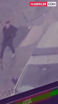 İstanbul Bağcılar'da Polis Memuruna Bıçaklı Saldırı