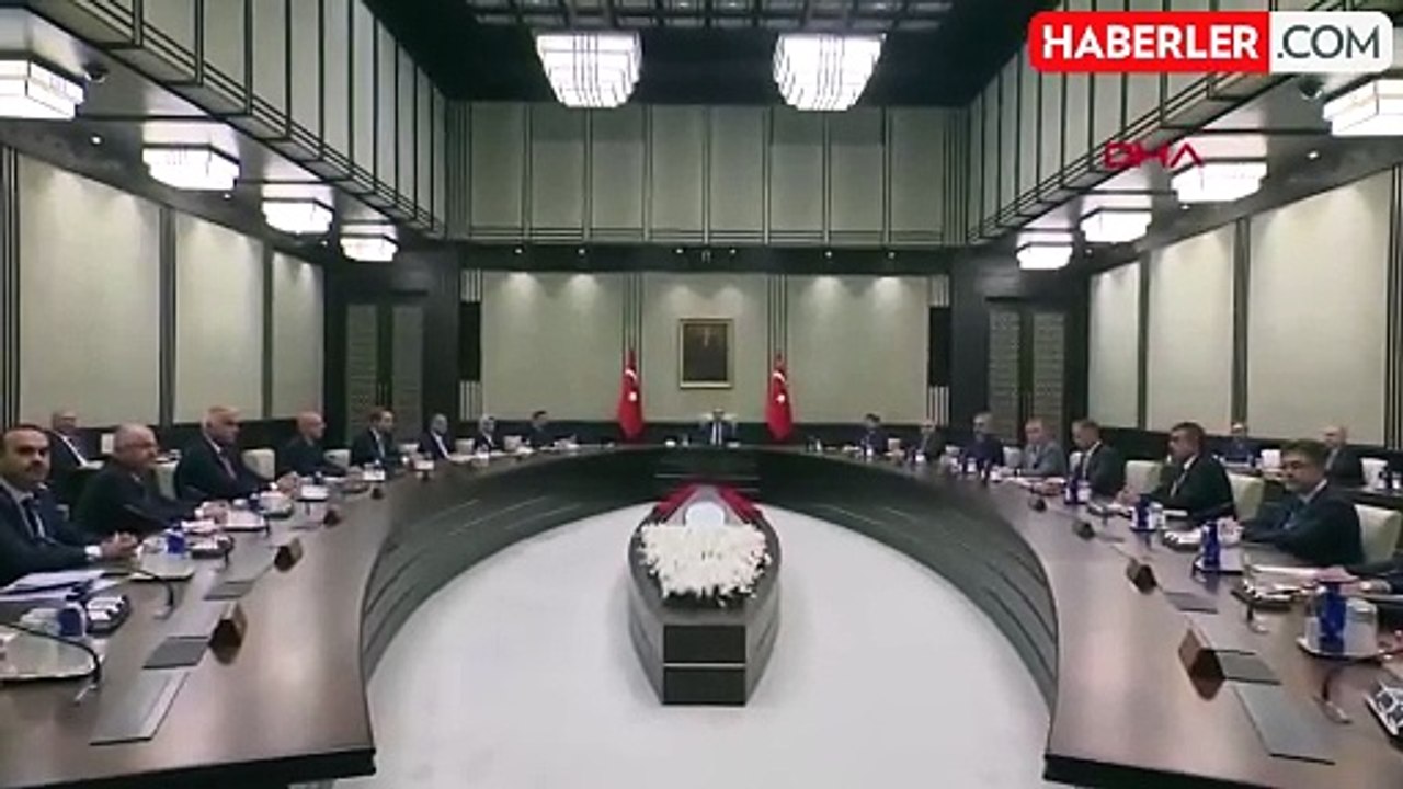 Ankette büyük sürprizler var! İşte AK Parti'ye oy veren seçmenlerin en sevdiği siyasetçiler