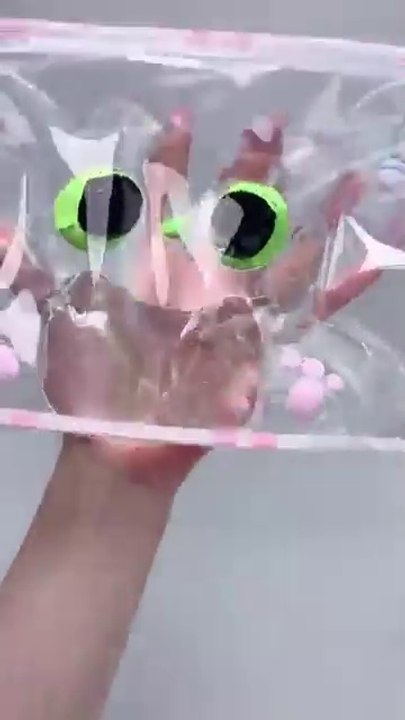 Satisfying squishy toys