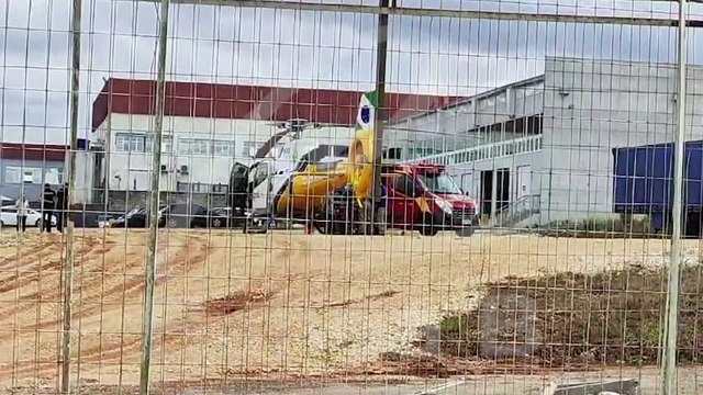 Homem é socorrido de helicóptero após sofrer queimaduras em Colombo