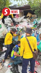 MBPP use six trucks to clear 4,440kg of waste from George Town house
