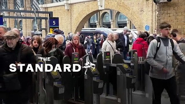 Trains vanish from London King's Cross departure boards early