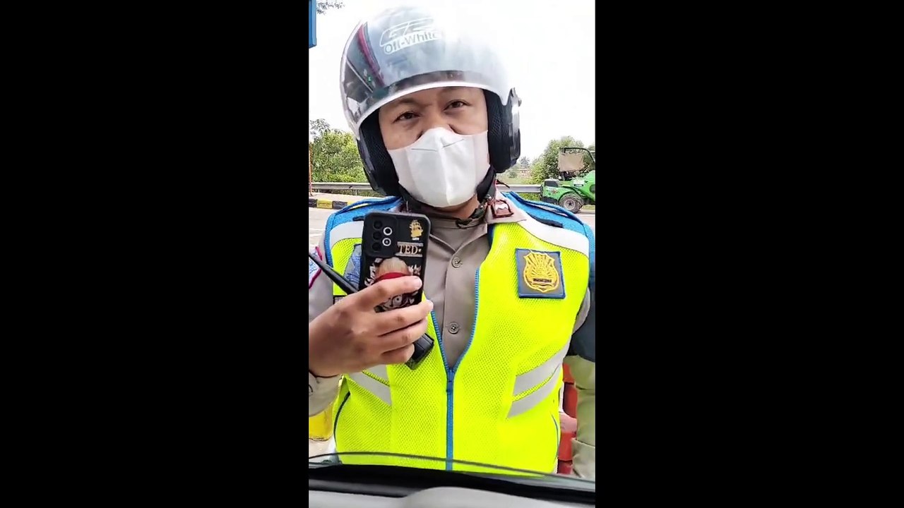 Sopir Pick Up di Palembang Rekam Aksi Polisi yang Curigai Muatan Pisang
