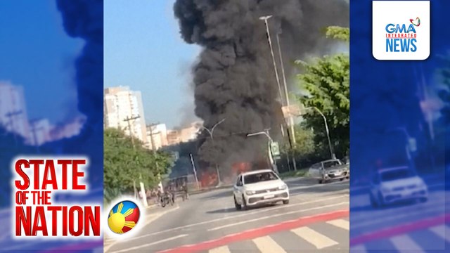 Eroplano, bumagsak at tumama sa isang bus; 2 patay habang 6 ang sugatan | SONA