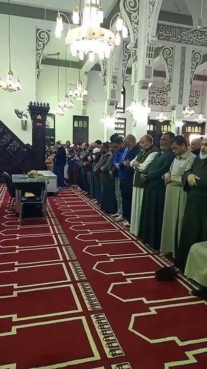 وداع مهيب لآخر أبطال "وضح النهار".. تشييع جنازة الفدائي عبد قناوي صقر السويس