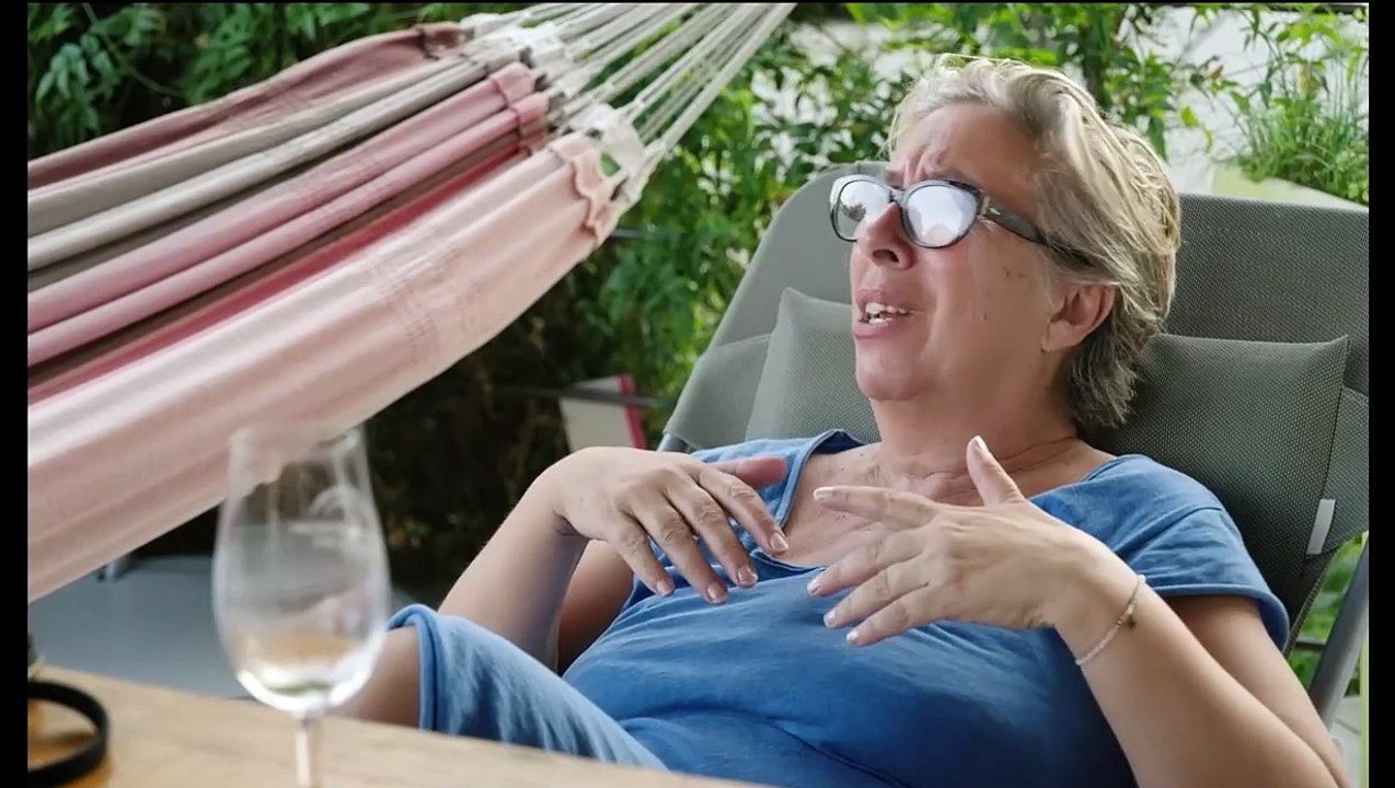 Strip-tease intégral