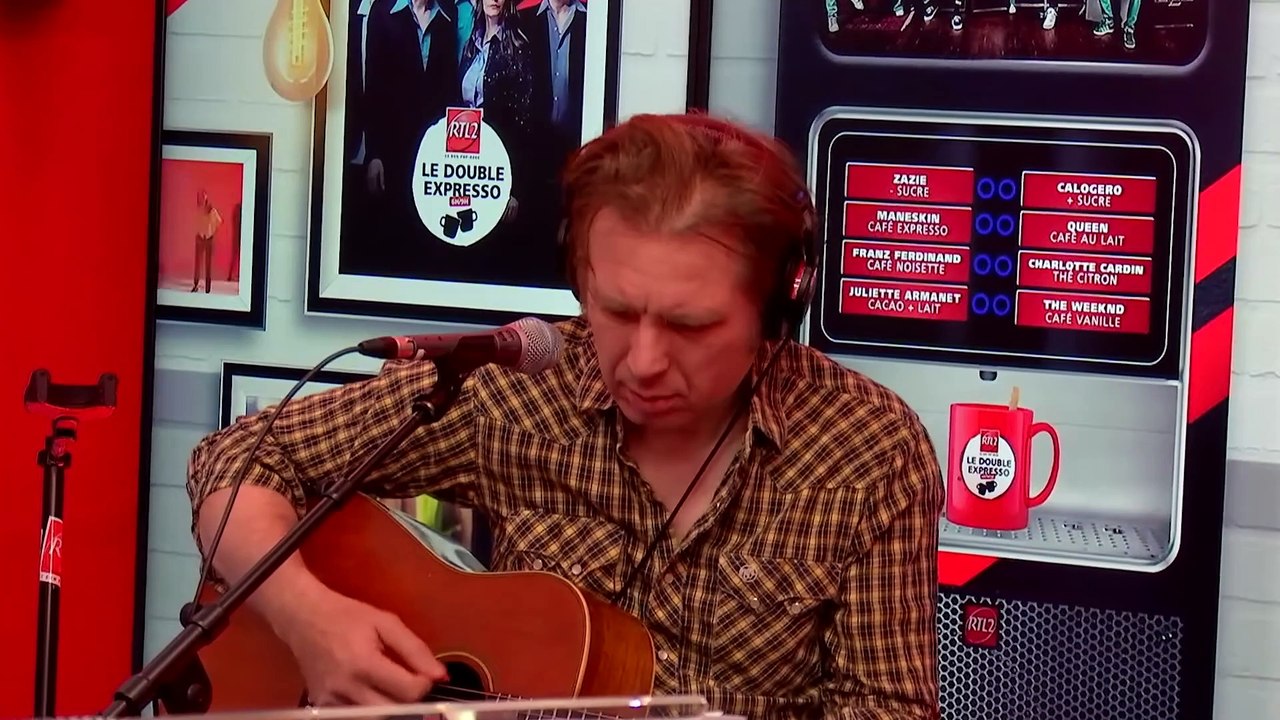 Franz Ferdinand - Take Me Out - Live Unplugged @ RTL2