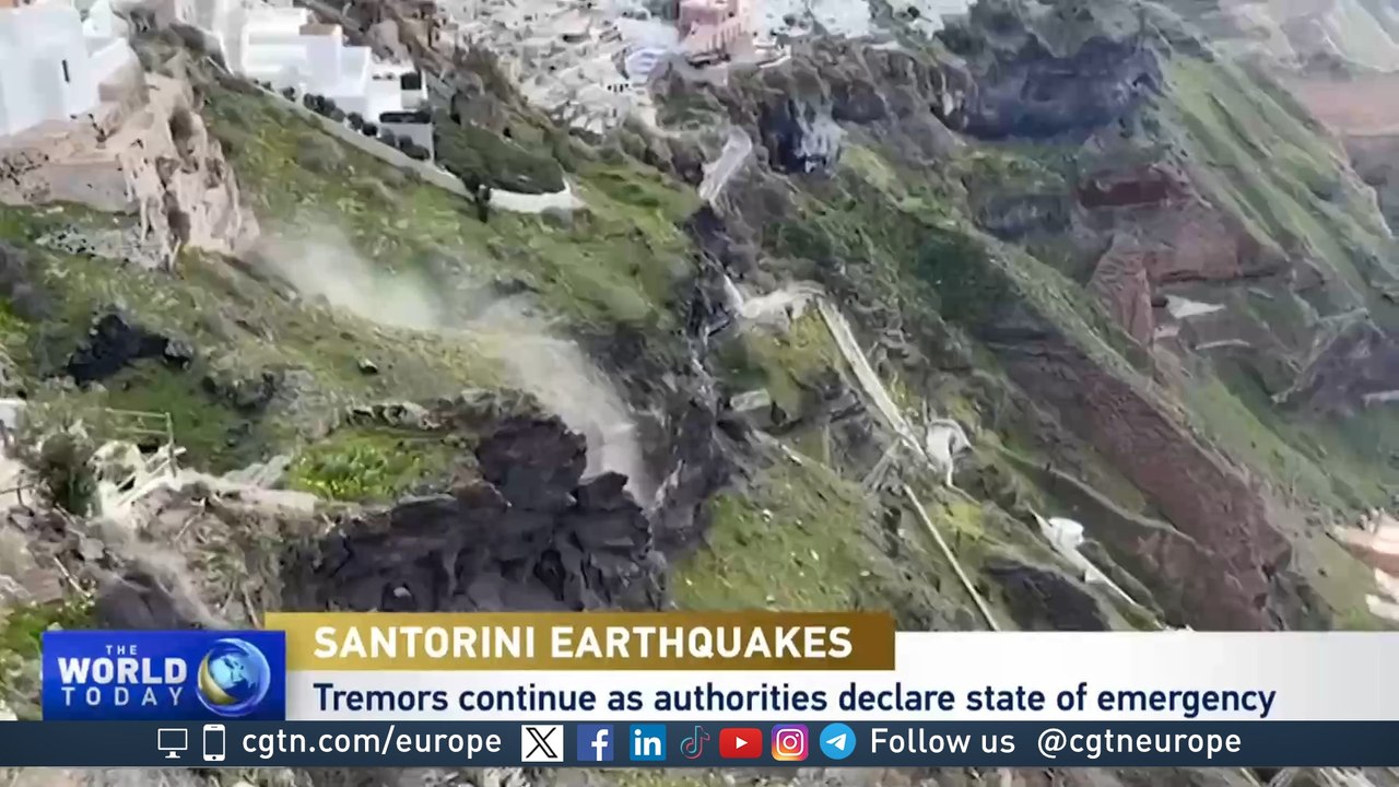 Greek PM visits Santorini as experts fear worse tremors to come