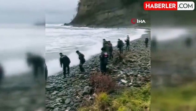 Sörf Keyfi Tehlikeye Dönüştü: İki Arkadaş Boğulma Tehlikesi Geçirdi