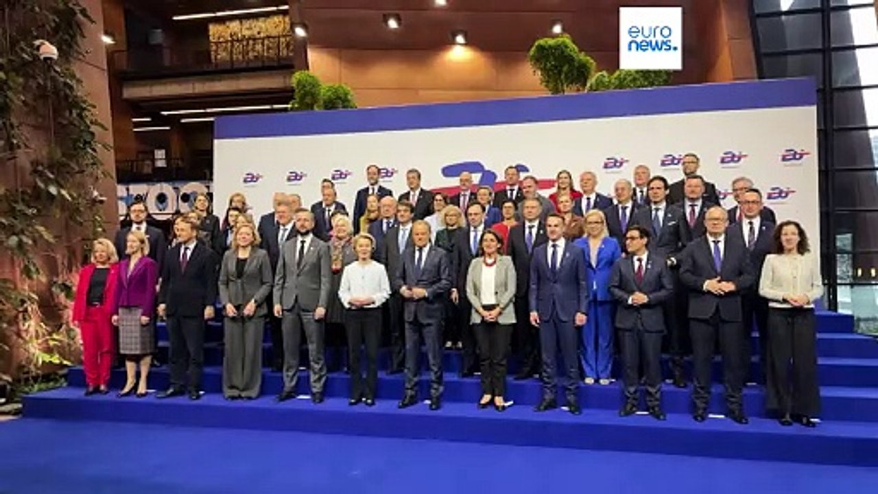 Polónia não vai aplicar o Pacto de Migração, diz Donald Tusk a Ursula von der Leyen