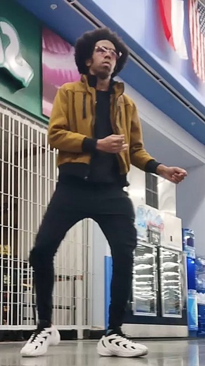 2025-02-02-233806318 自然に振る舞う #onthisday #💗 #DJLbackhand #fy #foryou #popular #😂😂😂 #robot #busy #power #😊#billybounce #slowmotion #water #cat #viral #woahchallenge #trending #hiphopdance #explorepage #workout  #onepiece #tiktok #dancer #hiphop #foryou