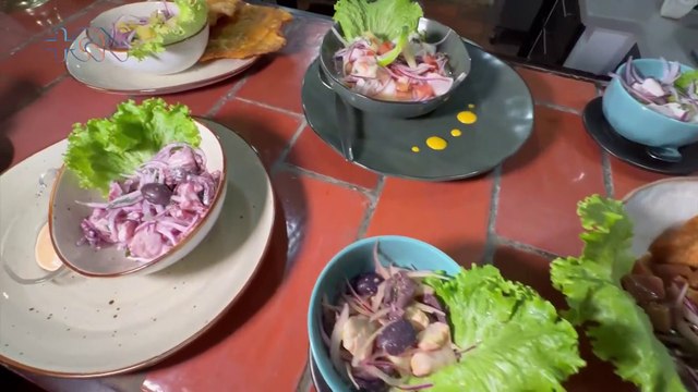 ¡El paraíso de los mariscos! Este restaurante ofrece 23 tipos de ceviches
