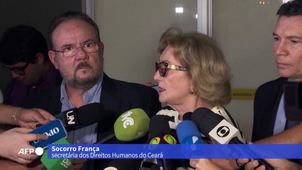 Novo avião com 111 deportados chega ao Brasil