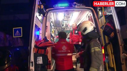 Kadıköy'de Metruk Binada Yangın, 1 Kişi Hayatını Kaybetti