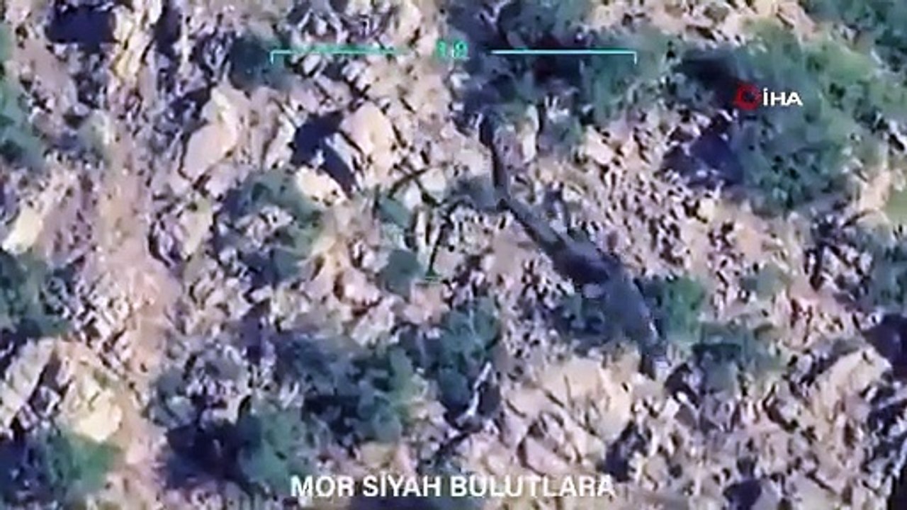 Bakan Yerlikaya: "PKK/KCK terör örgütü mensubu Serhabun Malazgirt (Kod adlı) Bülent Taşer ile Sarya Baran (Kod adlı) Leyla Hüşeng isimli teröristler Gürz-45" operasyonuyla yakalandı"