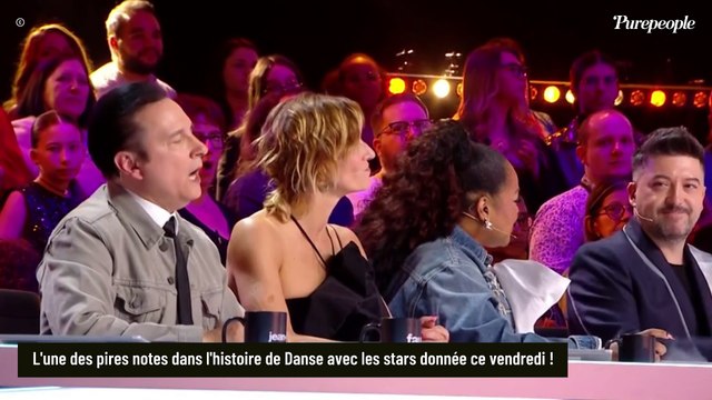 L'une des pires notes dans l'histoire de Danse avec les stars donnée, énorme désillusion sur le plateau ! Oh, c'est dur...
