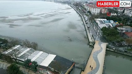 Silivri'de Denizin 150 Metre Çekilmesi Tedirginlik Yarattı