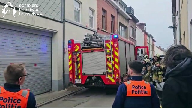 Incendie dans une toiture en travaux: deux maisons en feu à Watermael-Boitsfort