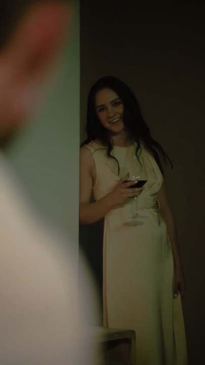 Alison’s plan to adopt Sarah leads to a mistaken marriage with Robert, a hidden billionaire. Secrets, charm, and unexpected love unfold!#dramabox #mistakenmarriage #hiddenidentity