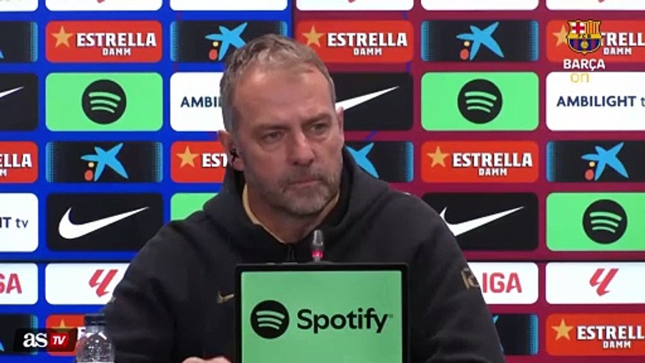 Señorío de Flick cuando le preguntaron si los árbitros deberían dar explicaciones sobre sus decisiones