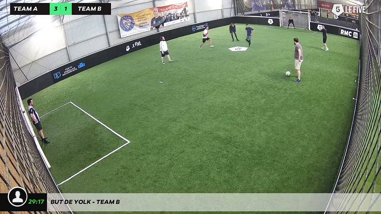 But de Yolk - Team B