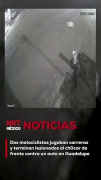 Dos motociclistas resultaron gr@vemente l3sionados tras chocar de frente contra un automóvil mientras presuntamente realizaban carreras clandestinas en las calles de Guadalupe, Nuevo León.
