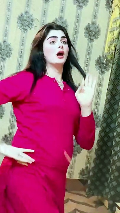 CUTE DANCE