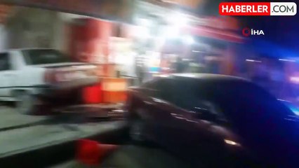 Mersin'de Otomobil Fırına Daldı, Yaralanan Yok