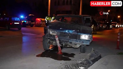 Edirne'de Otomobil ve Hafif Ticari Araç Çarpıştı: 1 Yaralı