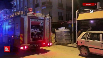 Burdur'da bir kafede çıkan yangında 2 çalışan dumandan etkilendi