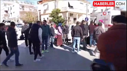 Antalya'da Motosiklet ve Otomobil Çarpıştı: 1 Yaralı