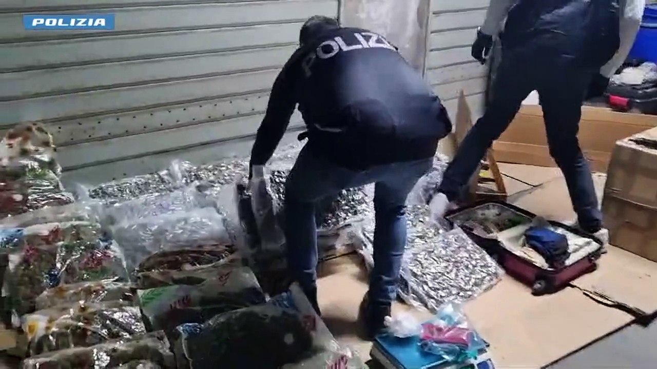 Catania, quartiere Picanello: Polizia di Stato trova droga e armi