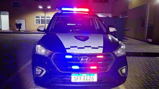 Dois homens são detidos pela GM após fuga e acidente no bairro Alto Alegre