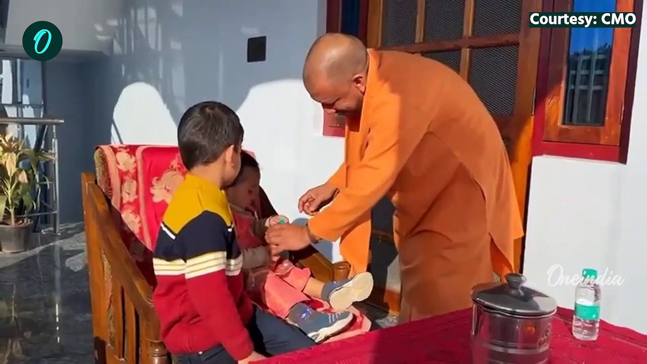 CM Yogi Adityanath Video: पोती संग CM योगी का Viral Video | Pauri Garhwal | UP News | वनइंडिया हिंदी