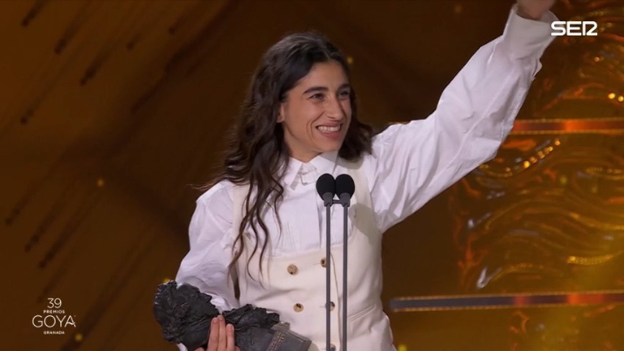 El alegato de Carolina Yuste sobre la vivienda al recoger su Goya a mejor actriz: "Soy una privilegiada porque puedo pagar el alquiler de mi casa"