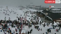 Binlerce Kişi Kayak İçin Erciyes'te Buluştu