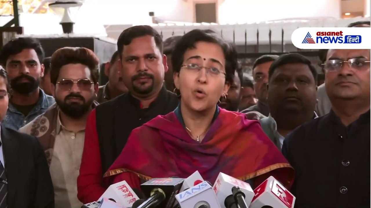 Delhi में जीते AAP विधायकों से मिले Arvind Kejriwal, Atishi ने बताया आगे का प्लान