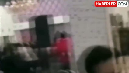 Düğünde sahne anlaşmazlığı kavgası