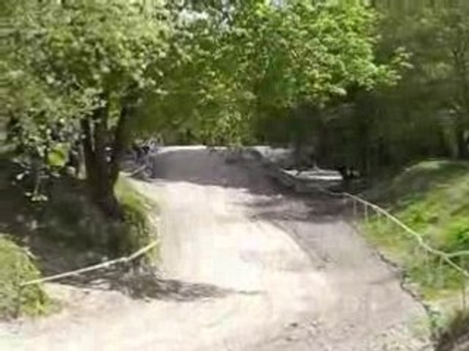 fresne-lès-reims - side car