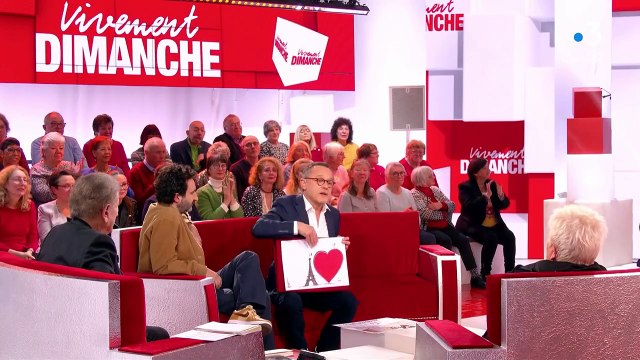 Mimie Mathy est l'invitée de Vivement Dimanche , diffusé sur France 3 ce 9 février. Un grand moment d'émotion face à Michel Drucker.