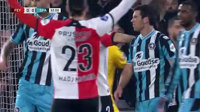 Eredivisie - Feyenoord renoue avec la victoire