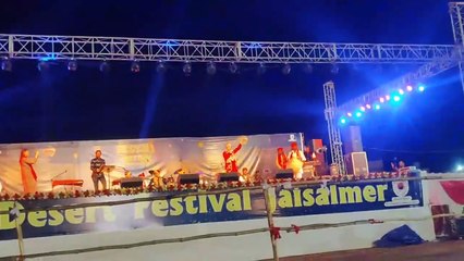 Watch Video:  मरु महोत्सव के दौरान सजी सुरमयी सांझ